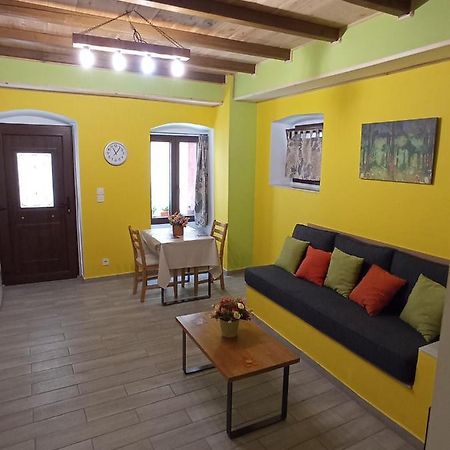 Gs Apartment Gythio Extérieur photo