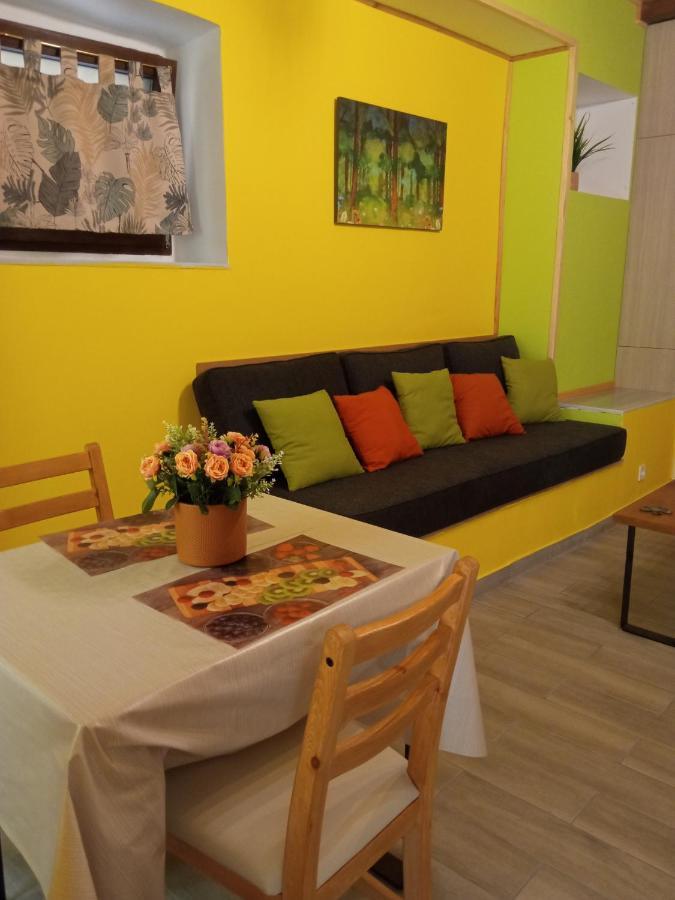 Gs Apartment Gythio Extérieur photo