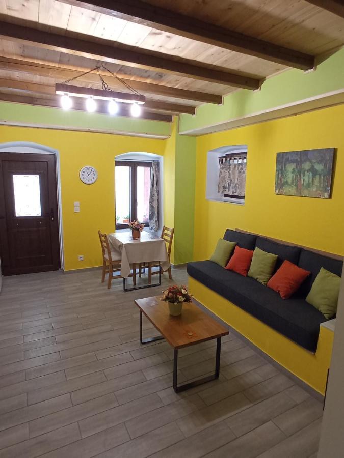 Gs Apartment Gythio Extérieur photo